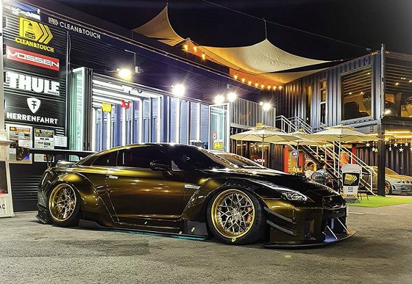 Nissan GTR airbft case