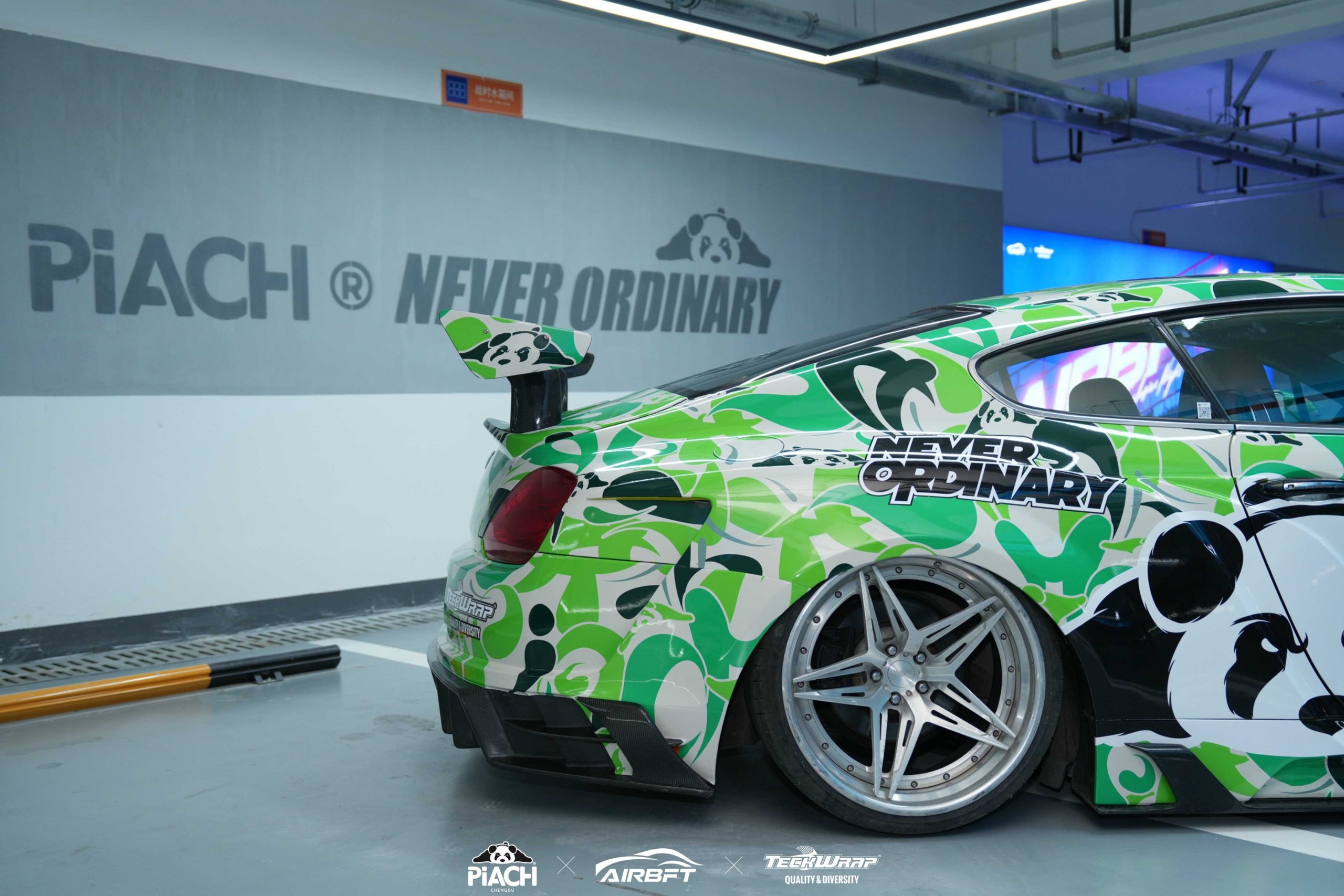 The Low-Slung Panda Gentleman: The Stunning Modification Journey of the Bentley GT fitment The Low-Slung Panda Gentleman: The Stunning Modification Journey of the Bentley GT fitment